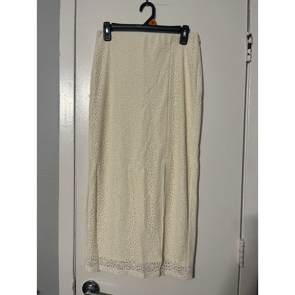 A New Day Women Cream Eyelet Midi Skirt Size 2 Off White Floral Slit NWT